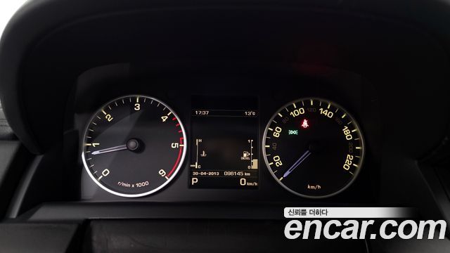 Land Rover Discovery 2016 — photo 8
