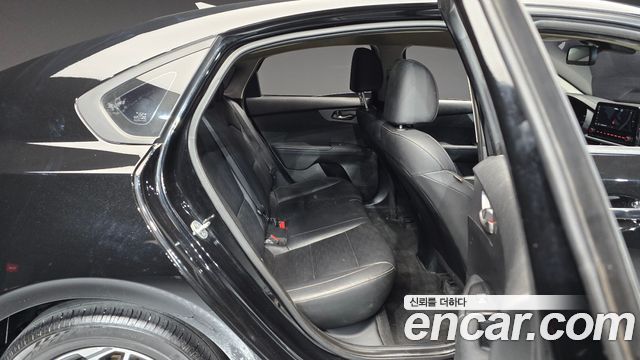 Kia K3 2022 — photo 12