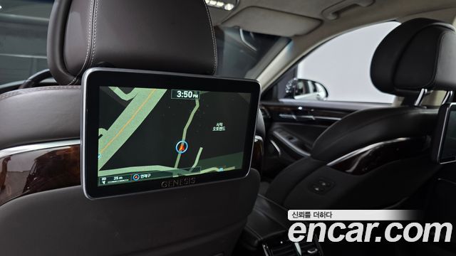 Genesis EQ900 2017 — photo 17