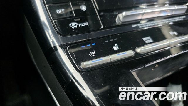 Hyundai Grandeur 2022 — photo 19
