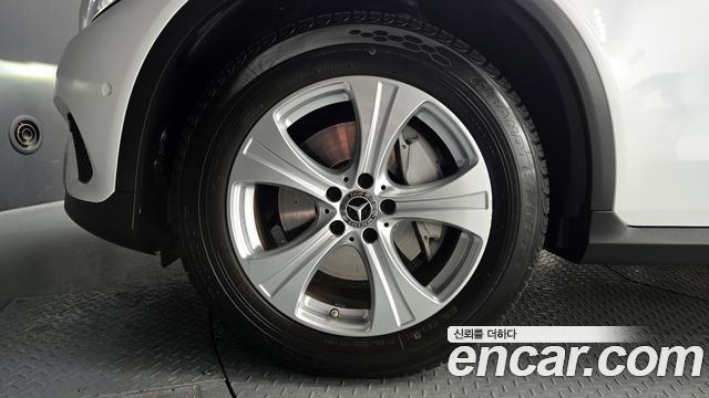 Mercedes-Benz GLC-Class 2018 — photo 5
