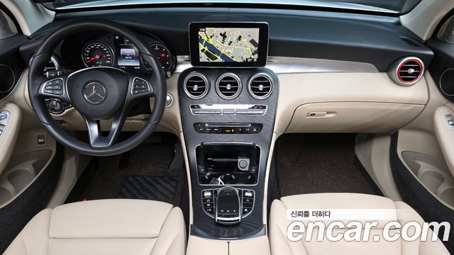 Mercedes-Benz GLC-Class 2018 — photo 7