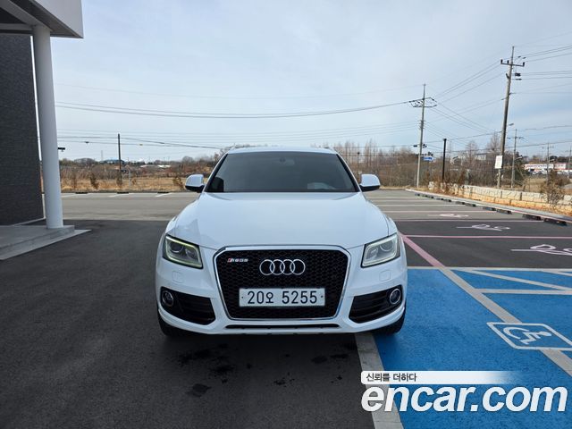 Audi Q5 2015 — photo 2