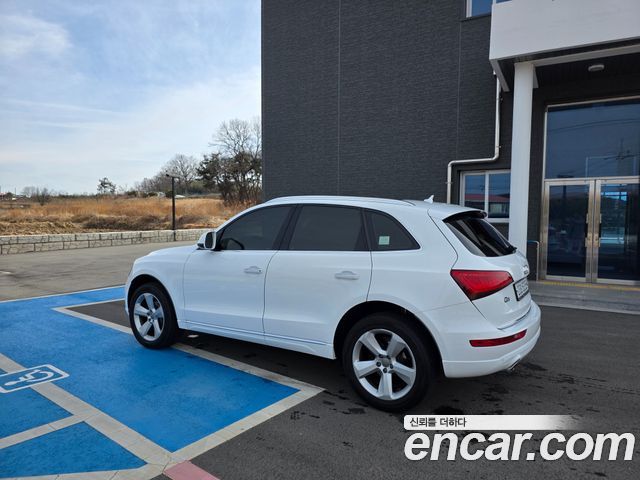 Audi Q5 2015 — photo 6