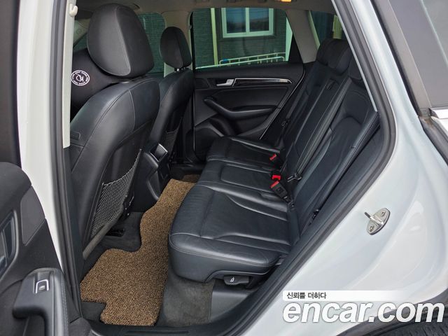 Audi Q5 2015 — photo 15