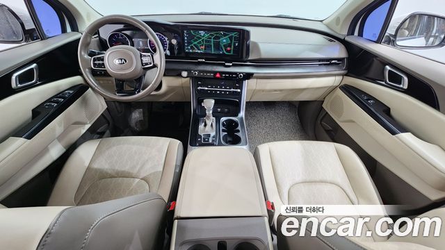 Kia Canival 2021 — photo 7