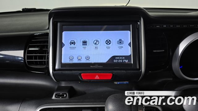 Honda N-BOX 2016 — photo 14