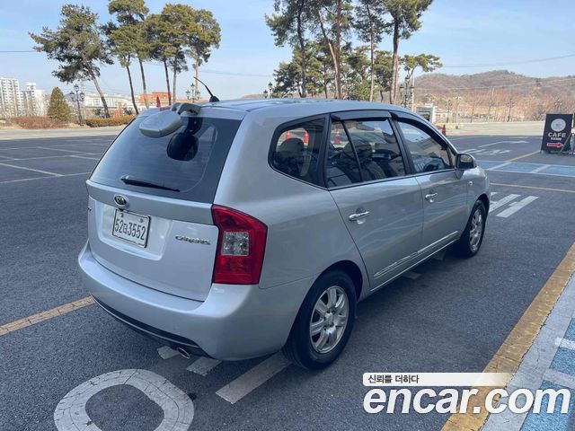 Kia Carens 2007 — photo 4