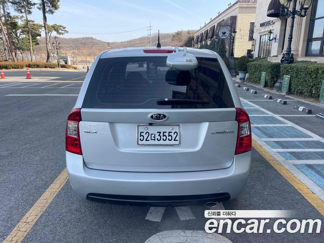 Kia Carens 2007 — photo 5