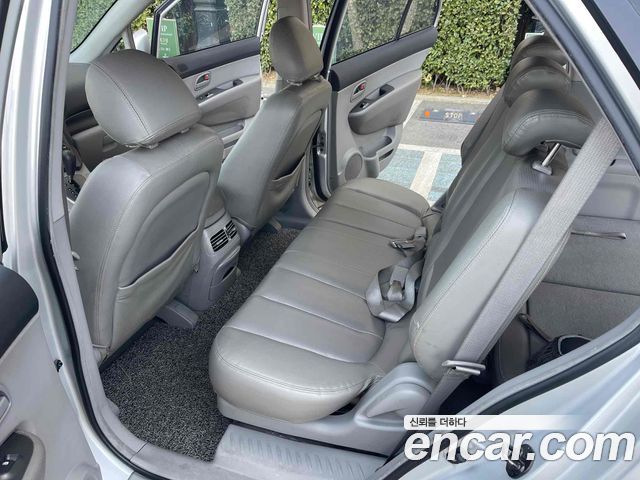Kia Carens 2007 — photo 12