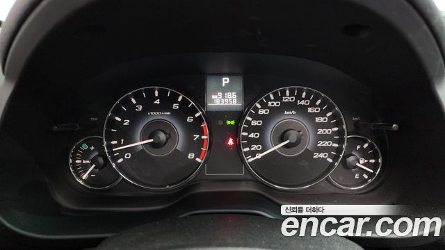 Subaru Legacy 2011 — photo 8