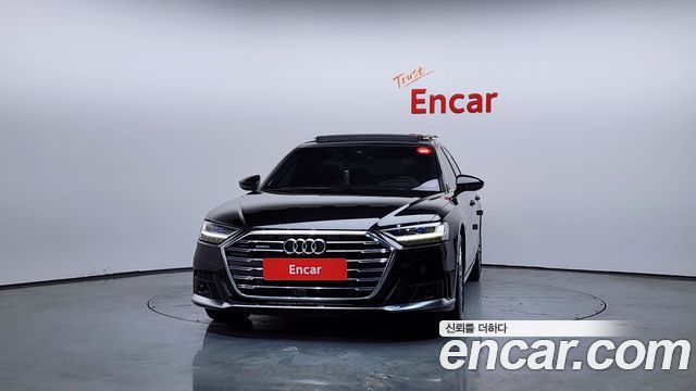 Audi A8 2021 — photo 3