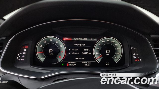 Audi A6 2022 — photo 8