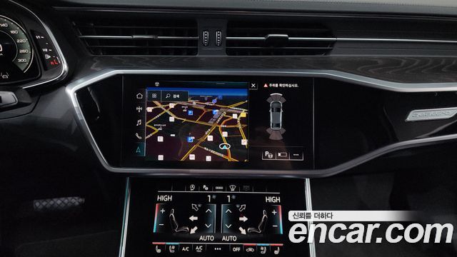 Audi A6 2022 — photo 14