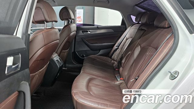 Hyundai Sonata 2017 — photo 12