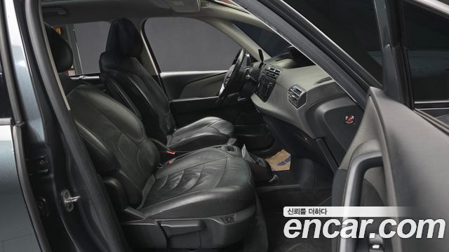 Citroën / DS C4 Picasso 2015 — photo 11
