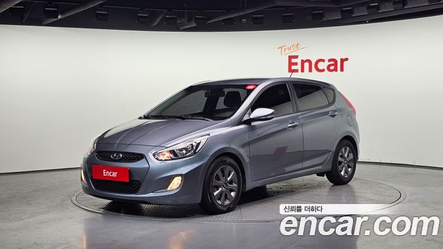 Hyundai Accent 2019 — photo 1