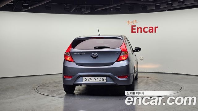 Hyundai Accent 2019 — photo 4