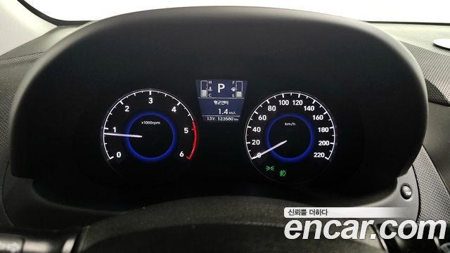 Hyundai Accent 2019 — photo 8