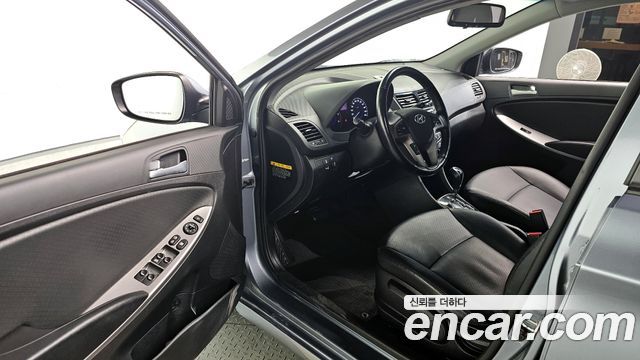Hyundai Accent 2019 — photo 10