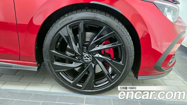 Volkswagen Golf 2022 — photo 5