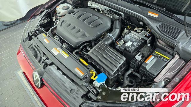 Volkswagen Golf 2022 — photo 6