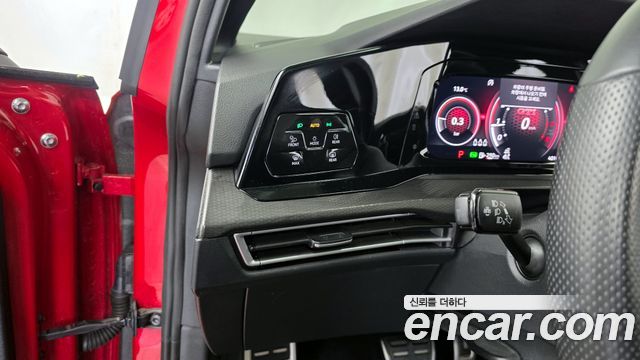 Volkswagen Golf 2022 — photo 16
