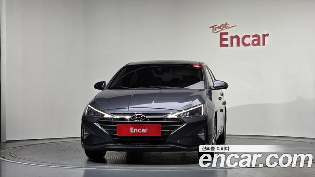 Hyundai AVANTE 2019 — photo 3