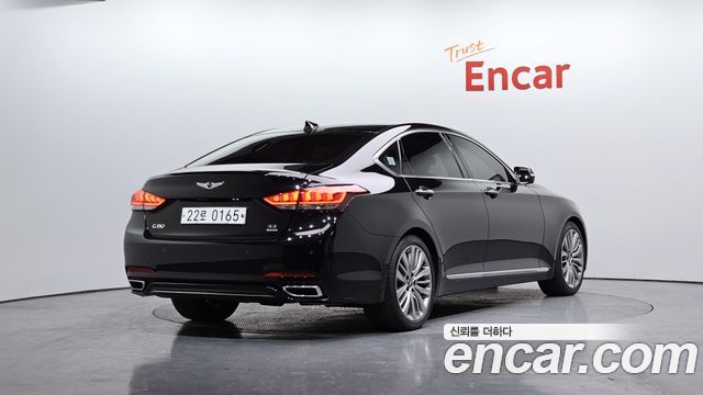 Genesis G80 2017 — photo 2