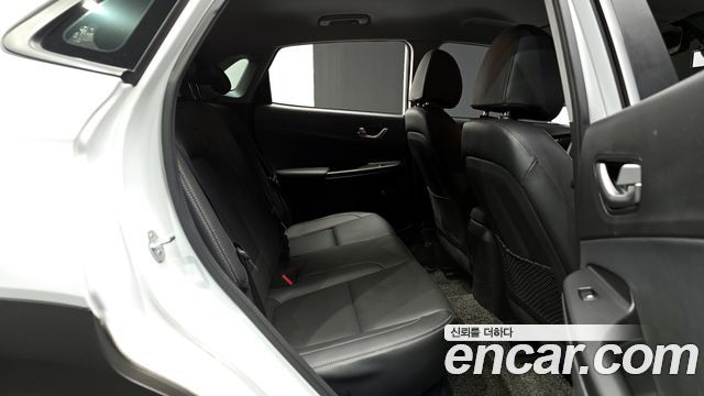 Hyundai Kona 2019 — photo 12