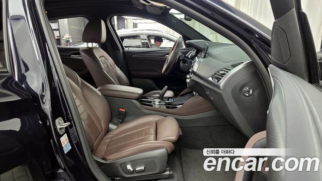 BMW X4 2021 — photo 11