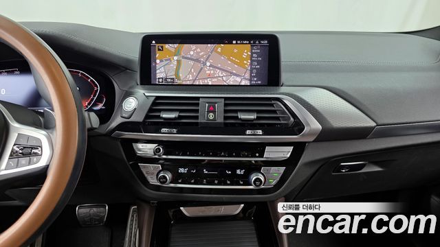 BMW X4 2021 — photo 14