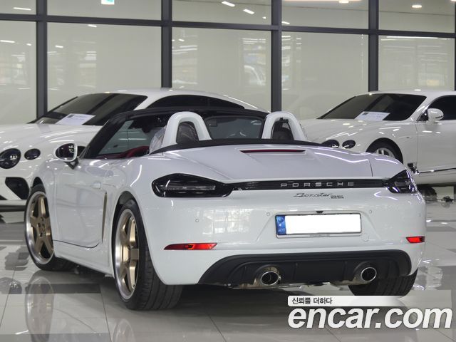 Porsche 718 2022 — photo 4