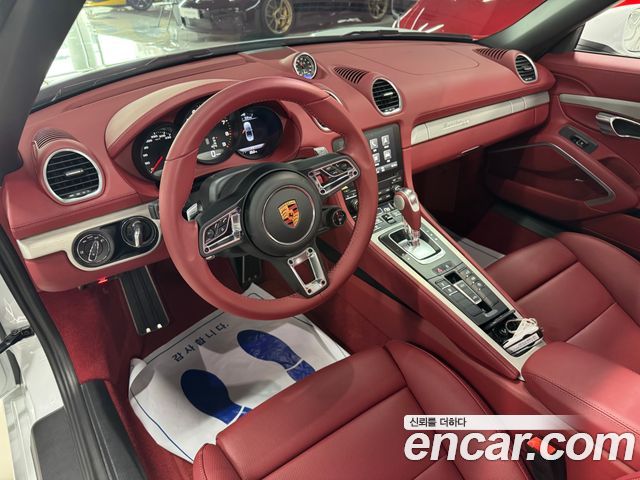 Porsche 718 2022 — photo 5