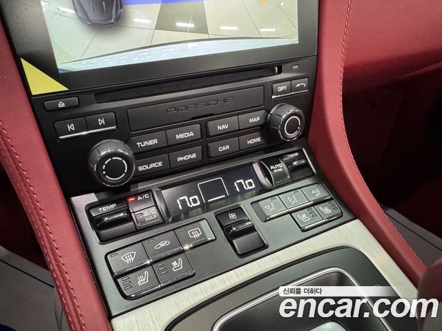 Porsche 718 2022 — photo 12