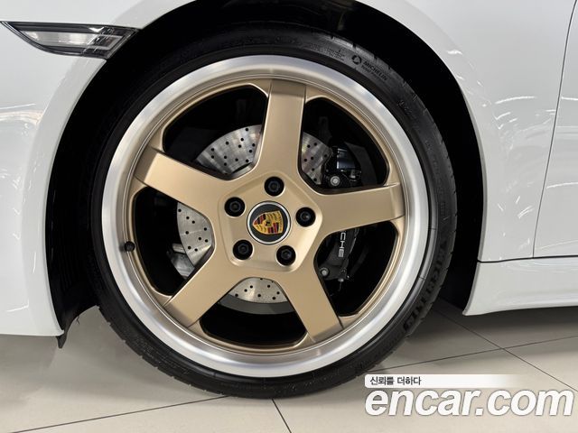Porsche 718 2022 — photo 17