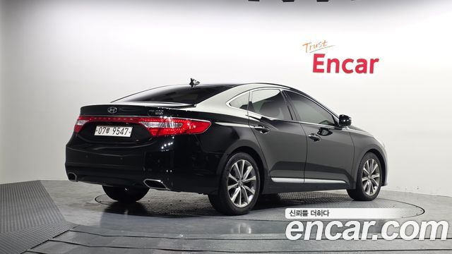 Hyundai Grandeur 2015 — photo 2