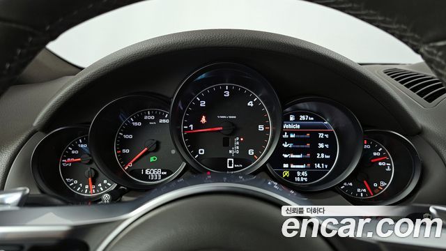 Porsche Cayenne 2017 — photo 8