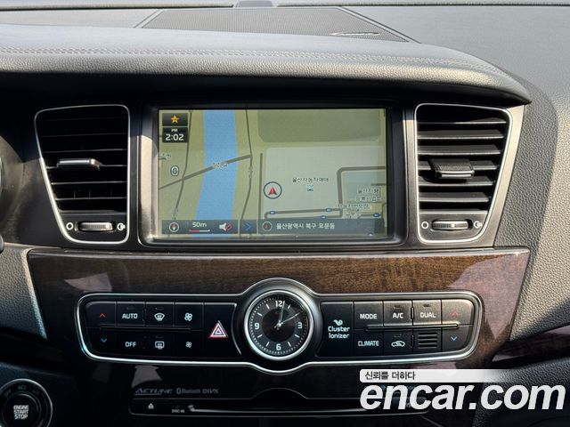 Kia K7 2013 — photo 13