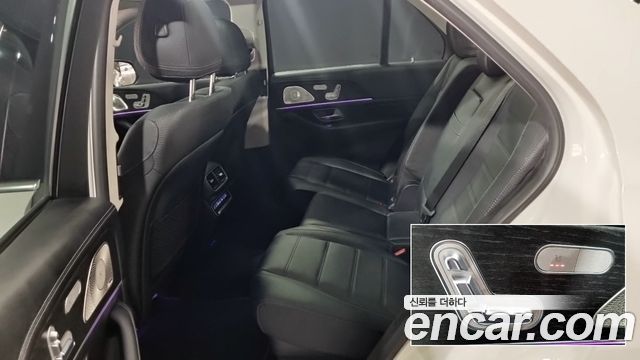 Mercedes-Benz GLE-Class 2024 — photo 7