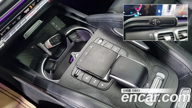 Mercedes-Benz GLE-Class 2024 — photo 15