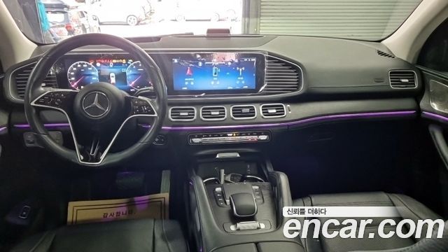 Mercedes-Benz GLE-Class 2024 — photo 18