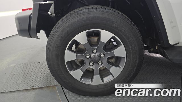 Jeep Wrangler 2022 — photo 5