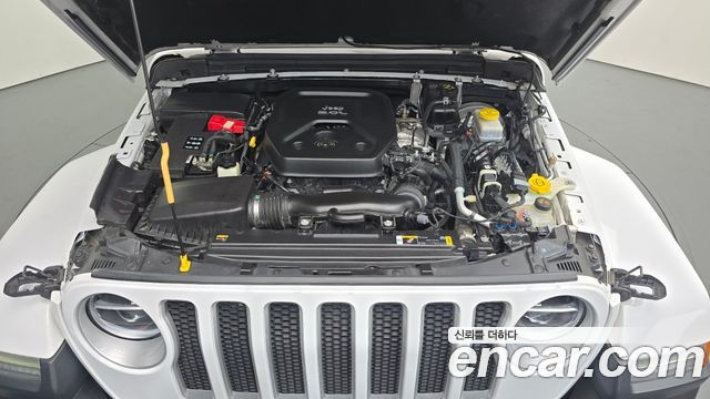 Jeep Wrangler 2022 — photo 6