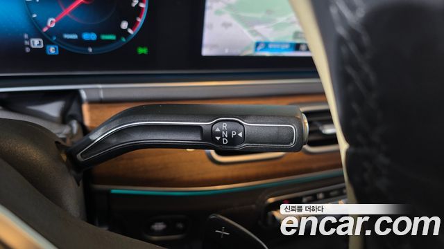 Mercedes-Benz GLE-Class 2020 — photo 9