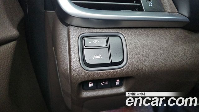 Kia K5 2020 — photo 16