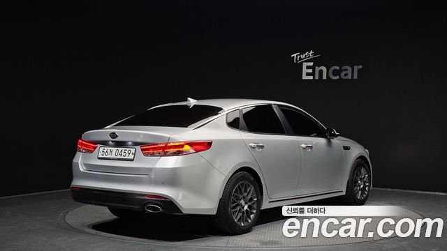 Kia K5 2016 — photo 2