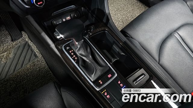 Kia K5 2016 — photo 9