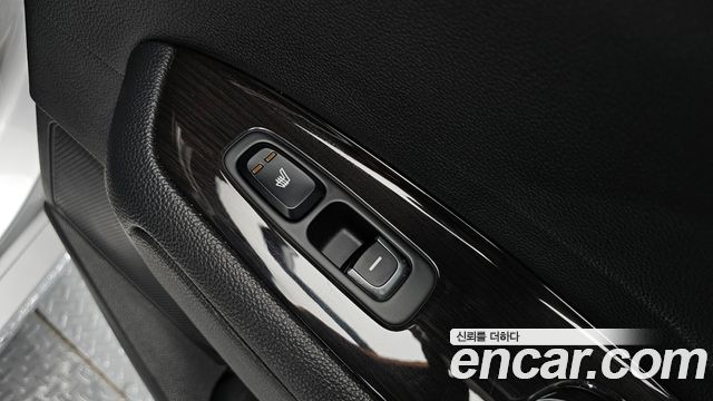 Kia K5 2016 — photo 19