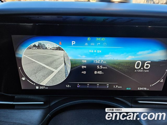 Kia Canival 2023 — photo 8
